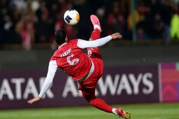 پرسپولیس در پی تمدید با مدافع پرحاشیه