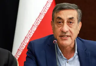 بازدید معاون اجرایی رئیس جمهور از مراحل بازسازی ورزشگاه آزادی