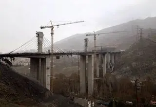 رئیس کمیسیون عمران: پل بی ۱ حدود یک سال آینده بازسازی خواهد شد