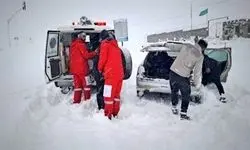  تیم های عملیاتی هلال احمر  ۷۹۷ نفر را در کولاک و برف نجات دادند