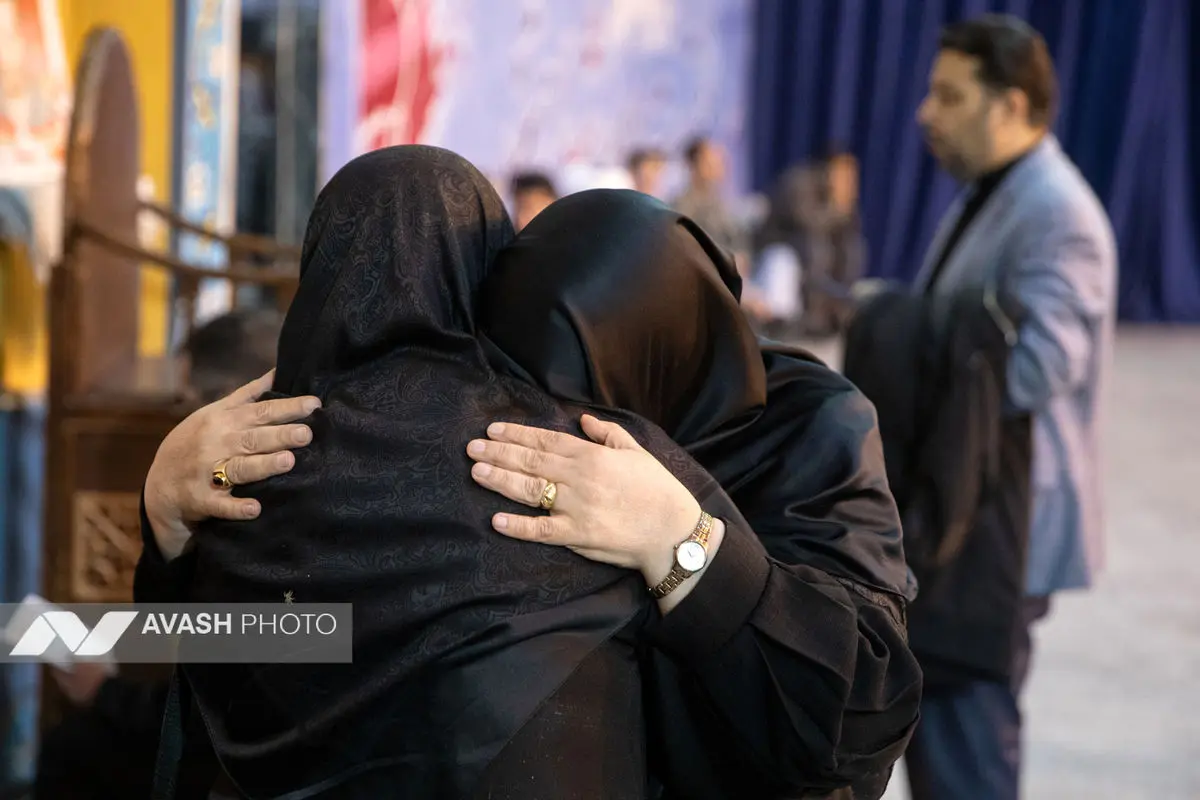 مراسم خاکسپاری پیکر شهید کمال خرازی