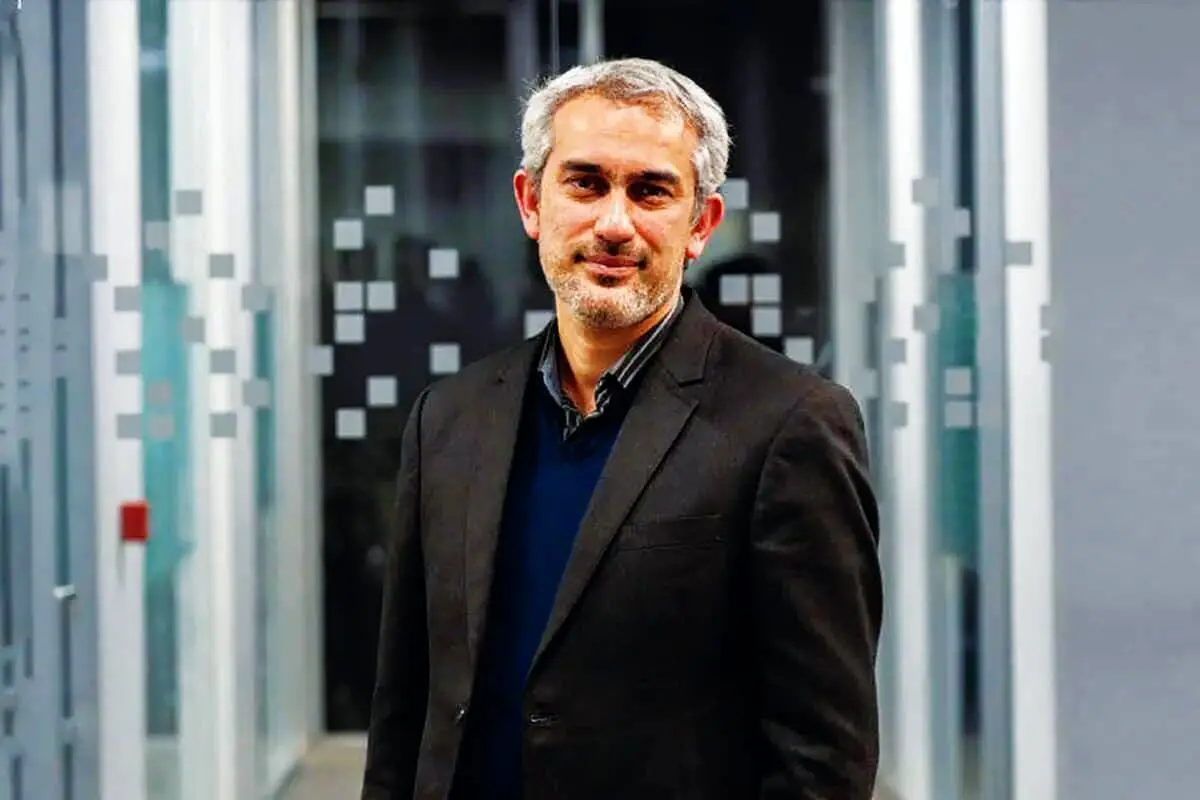 پسر شیکاگویی در بابهمایون
