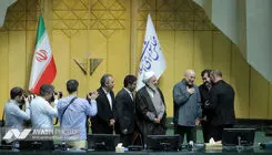 مجلس از قهرمانان کشتی تقدیر کرد