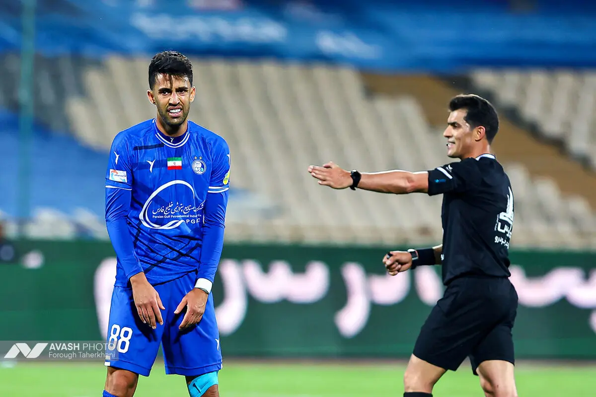 لیگ برتر فوتبال - استقلال و چادرملو