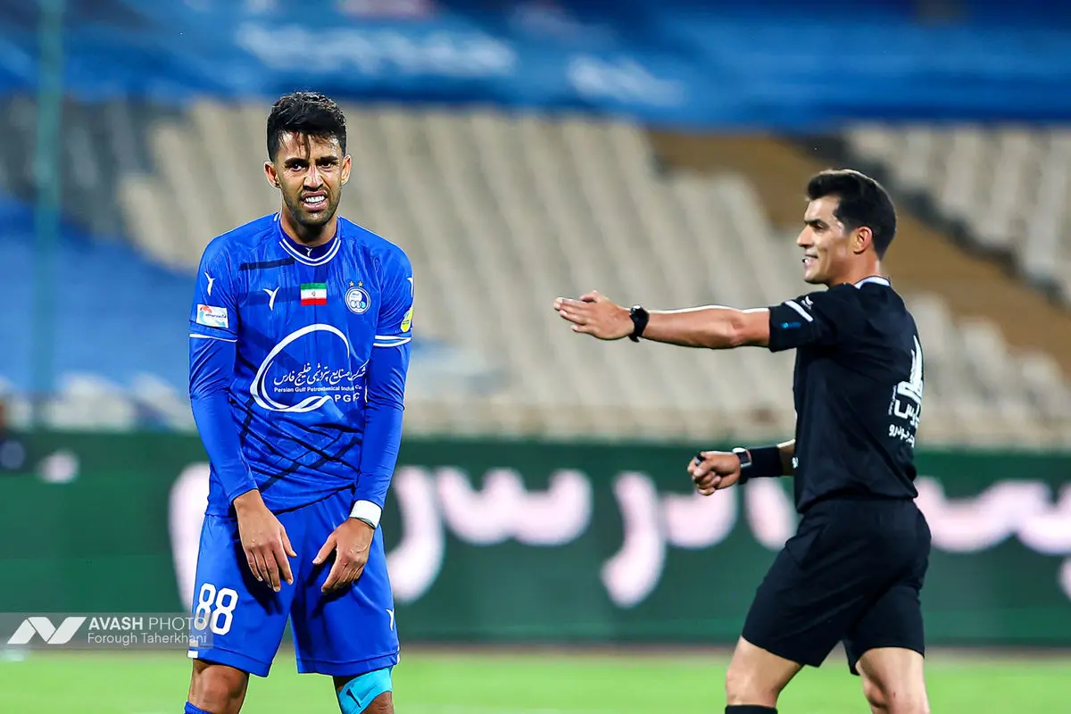 لیگ برتر فوتبال - استقلال و چادرملو