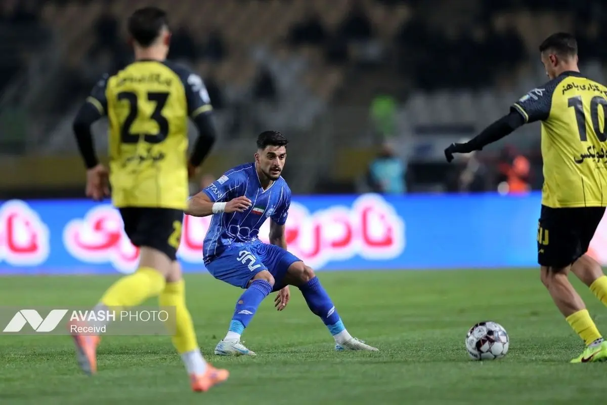 لیگ برتر فوتبال؛  سپاهان و استقلال