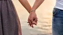 وقتی دست کسی که دوستش دارید را می گیرید چه اتفاقی می افتد؟
