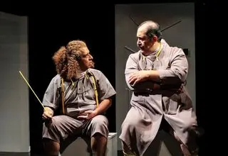 نمایش  «لطفا تحت هر شرایطی» تمدید شد