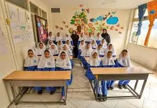 کلاس‌هـــای ۲۰۰ میلیون تومانی