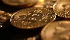 سقوط قیمت بیت‌کوین پس از تجاوز هوایی آمریکا-اسرائیل به ایران