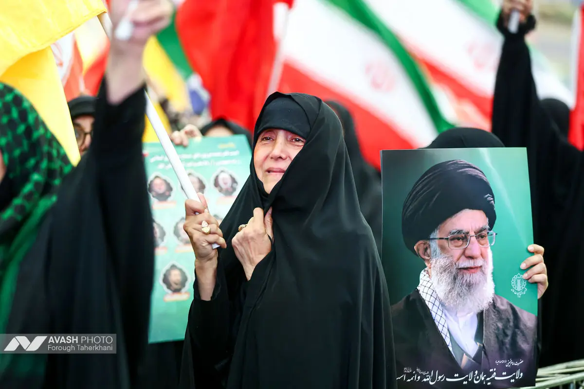 بزرگداشت شهدای اقتدار در مصلای امام خمینی
