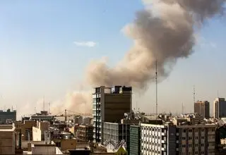 نیروهای آمریکایی در قطر به پناهگاه رفتند