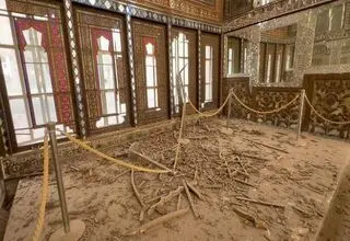 بازدید رسانه‌های بین‌المللی از آثار حملات آمریکا و رژیم صهیونی در کاخ گلستان
