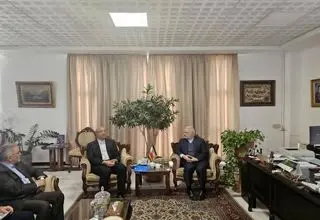 امضای یادداشت تفاهم همکاری بین ستاد دیپلماسی استانی وزارت خارجه و استانداری کرمانشاه