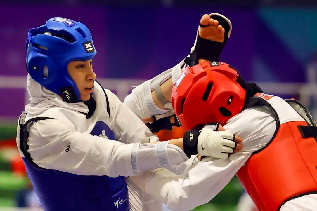 ساینا کریمی فینالیست تکواندو شد