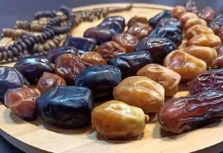 خرما چرا گران شد؟