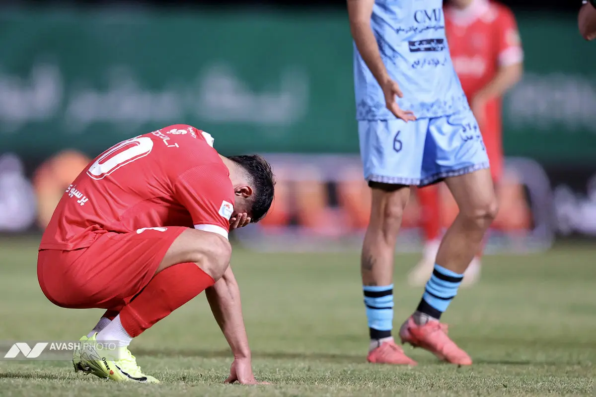 چادرملو و پرسپولیس
