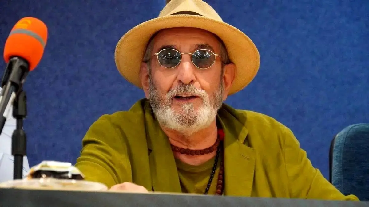 فحش دادن فرهاد آییش به امیرحسین قیاسی سوژه شد + فیلم