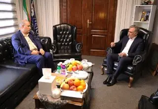 ماجدی:  روی کمک تاج حساب ویژه باز خواهیم کرد