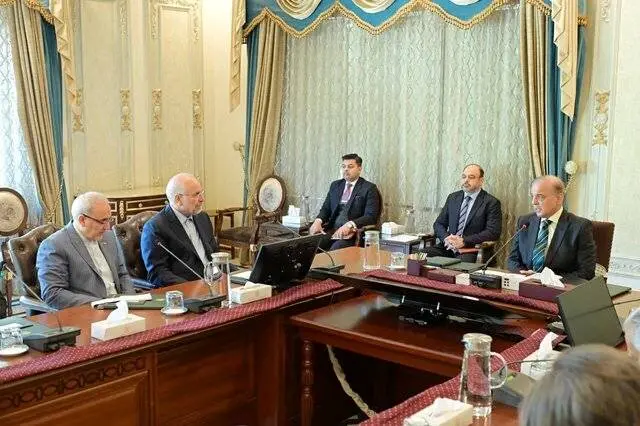 باید موانع گمرکی برطرف شده و تجارت را تسهیل کنیم