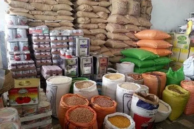 برخورد جدی و قانونی با هرگونه احتکار و گران فروشی کالای اساسی