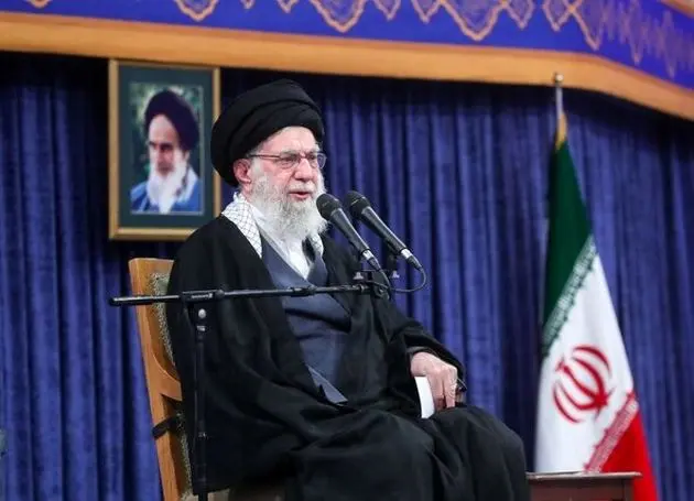 ملّت ایران، هویت خود را به رخ دشمنان کشید و این هشداری به سیاستمداران آمریکا بود