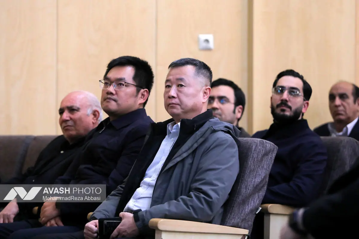 مراسم ترحیم اشرف بروجردی