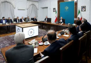 پزشکیان: شهرداری‌ها در حل ناترازی انرژی و توسعه آموزشی به دولت کمک کنند