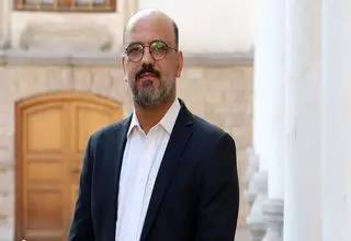 شرایط اقتصادی باعث حذف هنر از سبد خانوار شده است