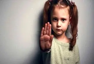 «نه» گفتن را به کودکان بیاموزیم