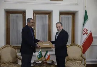 نامه ویژه فرمانده ارتش پاکستان برای مقام معظم رهبری