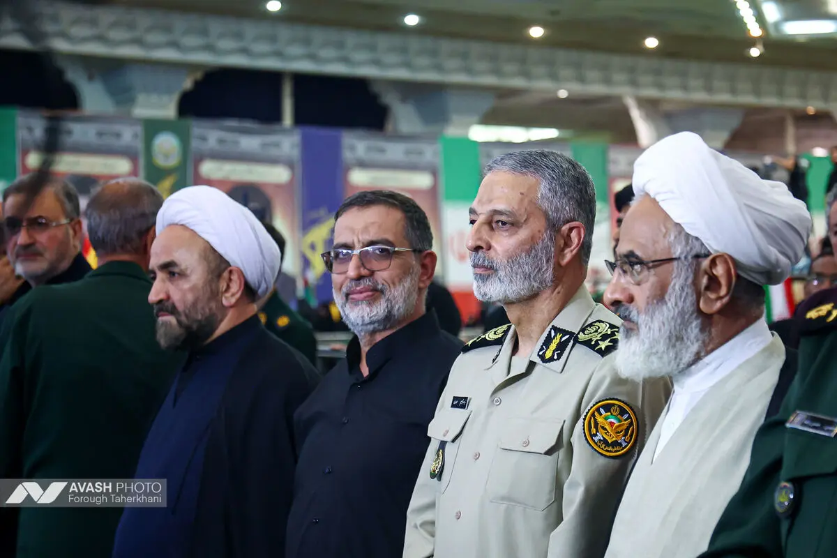بزرگداشت شهدای اقتدار در مصلای امام خمینی