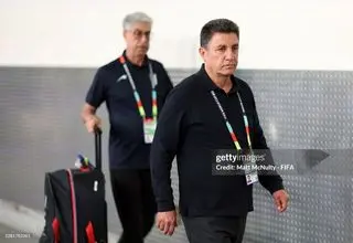 اتوبوس تیم ملی به ورزشگاه رسید