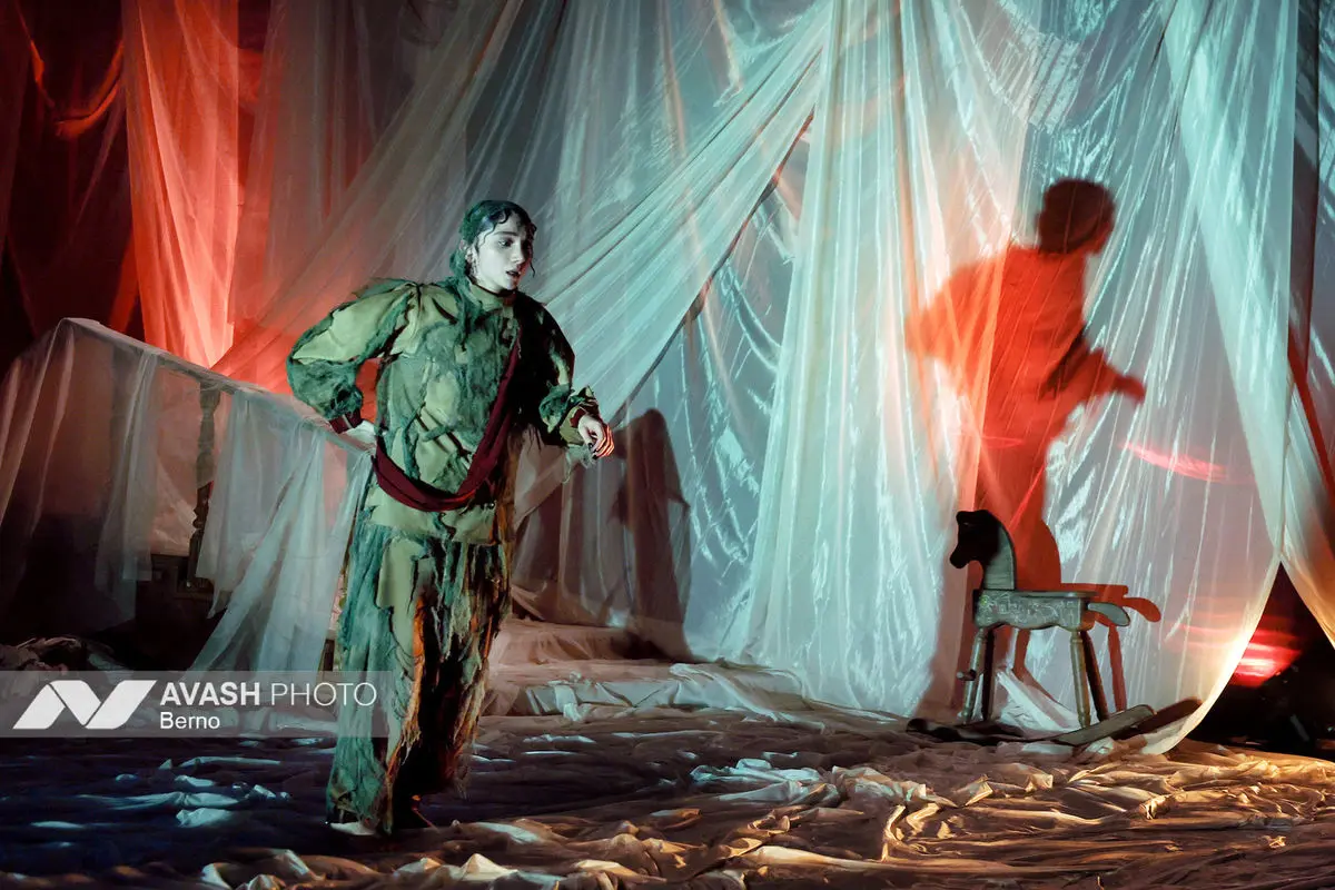 نمایش شاخ بی‌سر