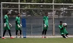 سپاهان به دنبال جذب دروازه‌بان تیم ملی