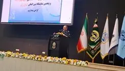 وزیر دفاع: نباید فولاد و ذوب‌آهن را به اصفهان می‌بردیم