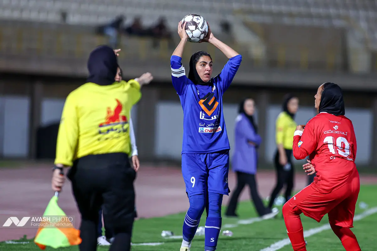 لیگ برتر فوتبال زنان- ایستا البرز و پرسپولیس