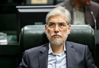 واکنش وزیر علوم به نگرانی‌ها درباره افت جایگاه علمی ایران