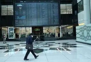 شاخص کل بورس کاهش یافت 