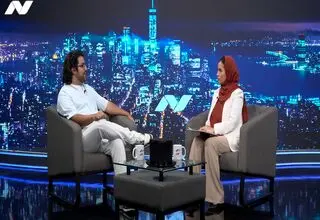 شعبده بازیم ، «جادوگر» نیستیم