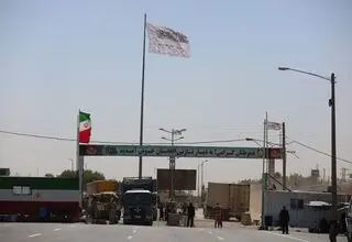 آسیب قطع اینترنت افغانستان برای کامیون های ایرانی