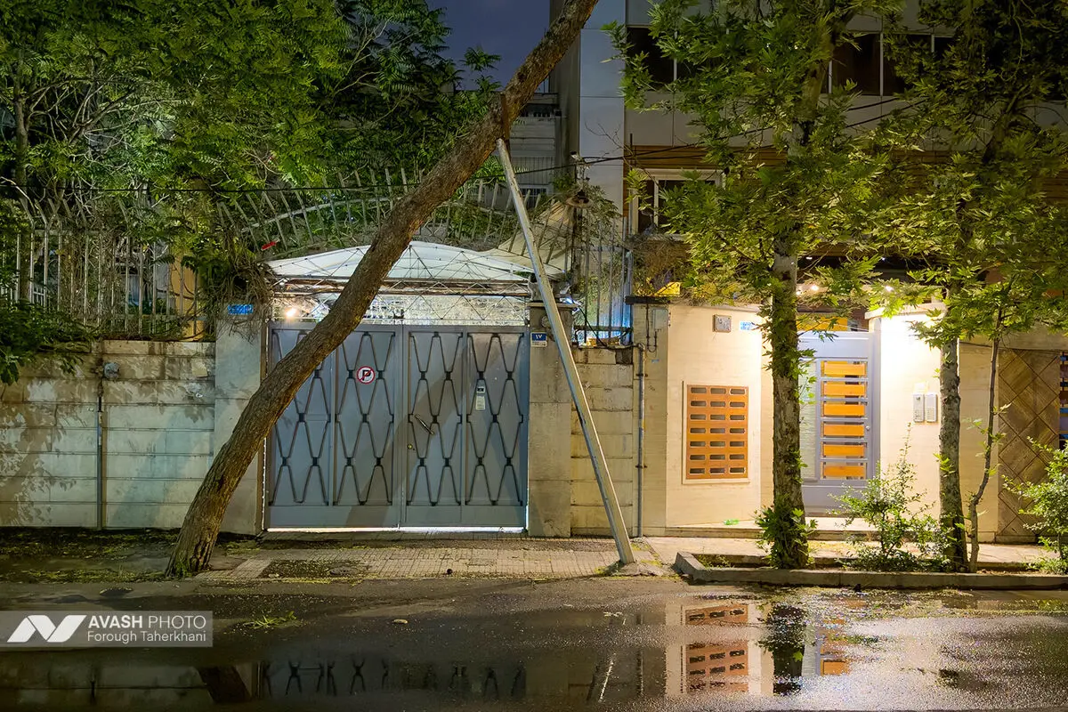 طوفان در تهران