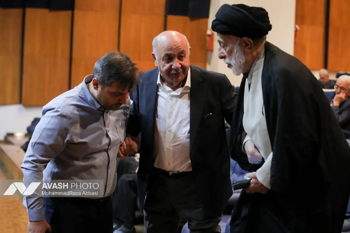 ابوالقاسم قاسم‌زاده، روزنامه‌نگار برجسته، مدیر فرهنگی