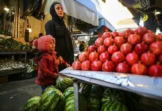 نظارت مستمر بر بازار در ایام پایانی فصل پاییز و آستانه شب یلدا 