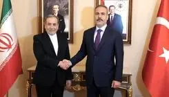 رایزنی وزرای خارجه ایران و ترکیه پیش از مذاکرات استانبول 