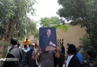 مراسم تشییع پیکر محمدعلی تبریزیان معروف به «همایون»