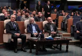 جلوه‌هایی از پیوند ایران و تاجیکستان در رسانه ملی/«ماهی در قلاب» رونمایی شد