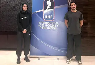 تمجید فدراسیون جهانی هاکی روی یخ از سرمربی تیم ملی زنان 