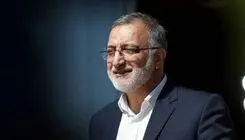 طعنه روزنامه اطلاعات به شهردار تهران: همان تاکسی‌های برقی را هم نمی‌توانید اداره کنید؛ برقی کردن همه تهران پیشکش