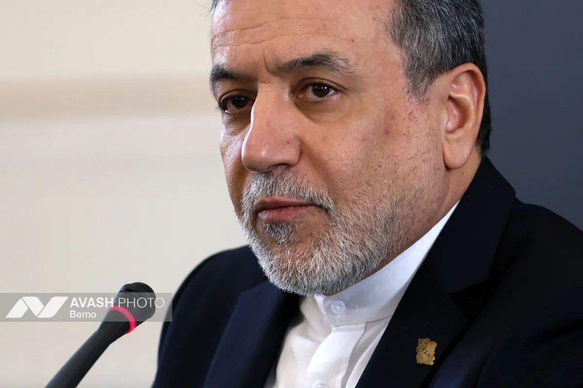 نشست وزیر امور خارجه با سفرا و روسای نمایندگی‌های خارجی مقیم تهران